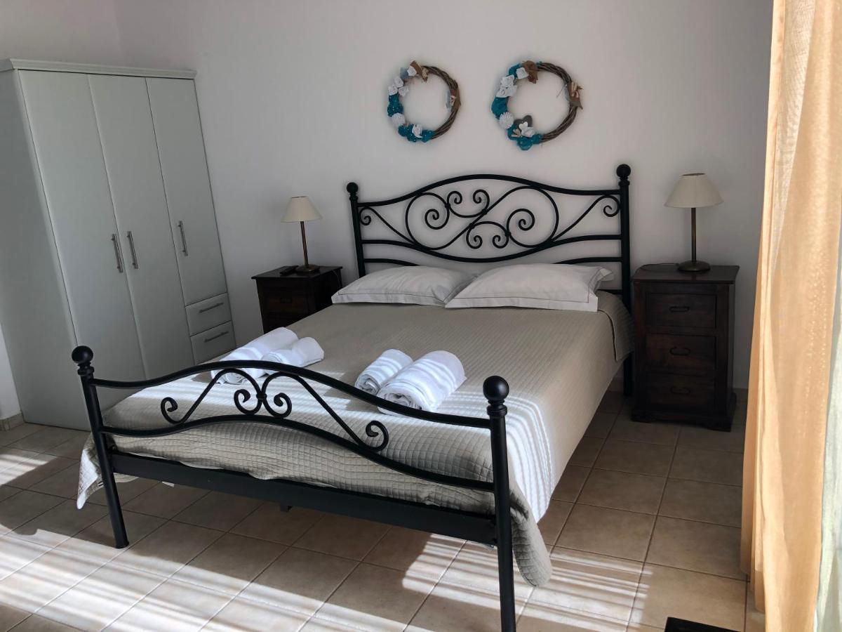 Studios Angela Port Липси Экстерьер фото